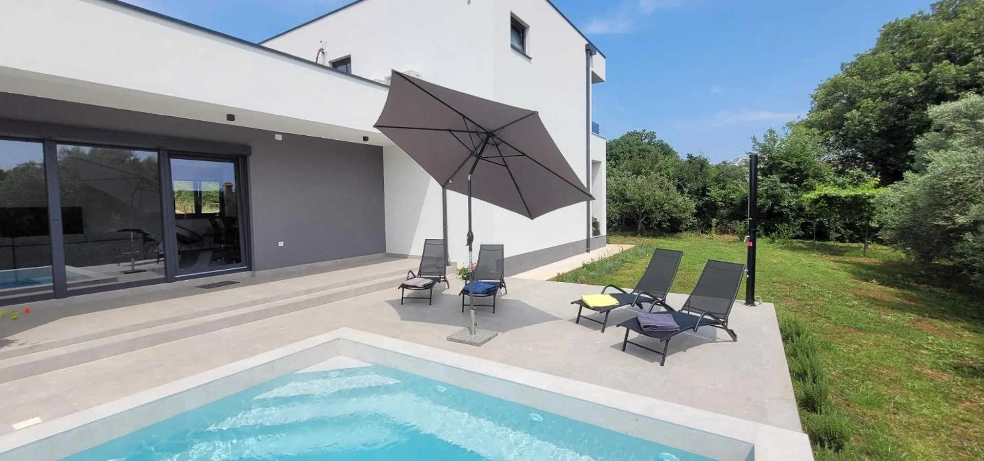 Villa Dali Pomer プーラ