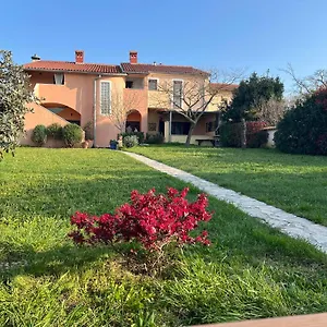 Apartment Bonvenon2volme Apt&room, Pula